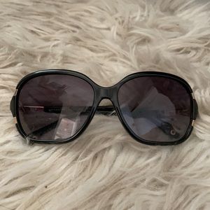 COACH SIENNA BLACK AND GOLD SUNGLASSES